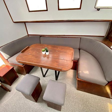 Fantastico Velero En Barcelona Hotel Sant Adria de Besos Kültér fotó
