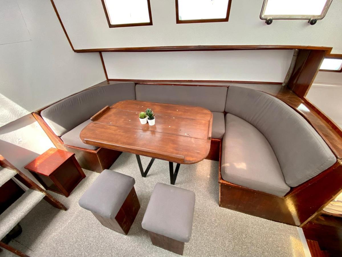 Fantastico Velero En Barcelona Hotel Sant Adria de Besos Kültér fotó