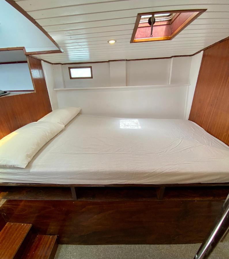 Fantastico Velero En Barcelona Hotel Sant Adria de Besos Kültér fotó